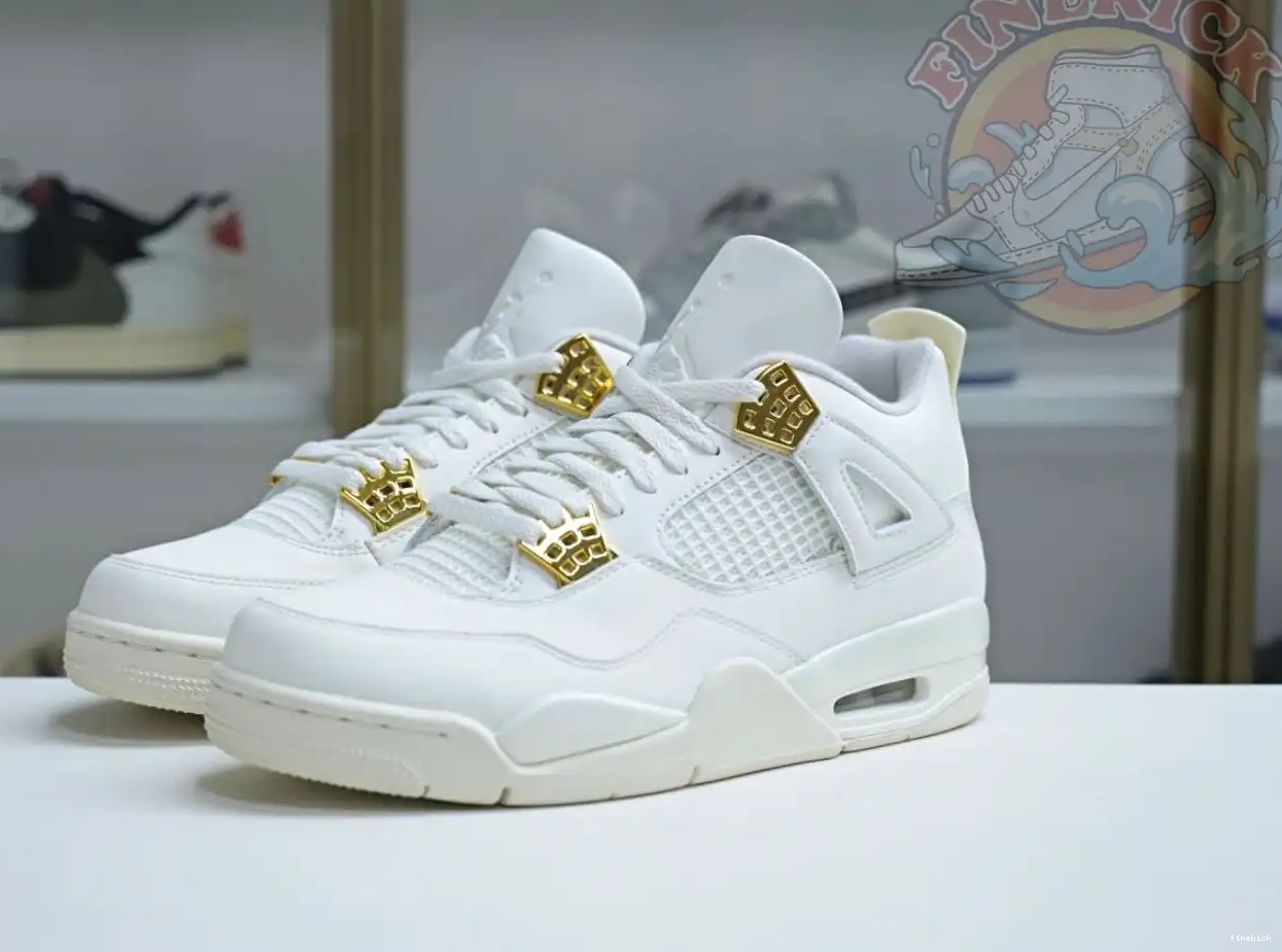 4 Jordan Air 0327